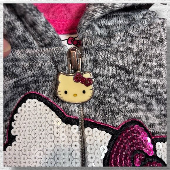 Hello Kitty Knit Sequin Zipper Front Enamel Pull Tab Jacket 2020 Size 5/6 - Picture 3 of 8
